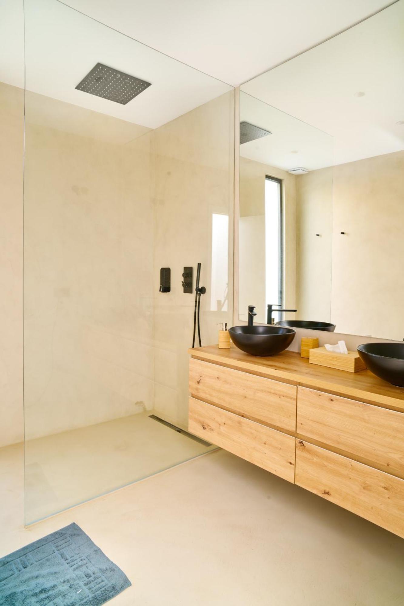 Peman Luxurious Beachside Marbellac
